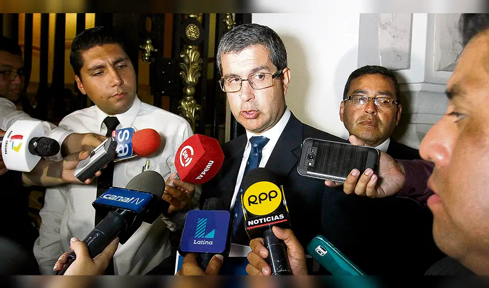 Para jefe de la UIF, todo indica que filtración fue desde la comisión Lava Jato 