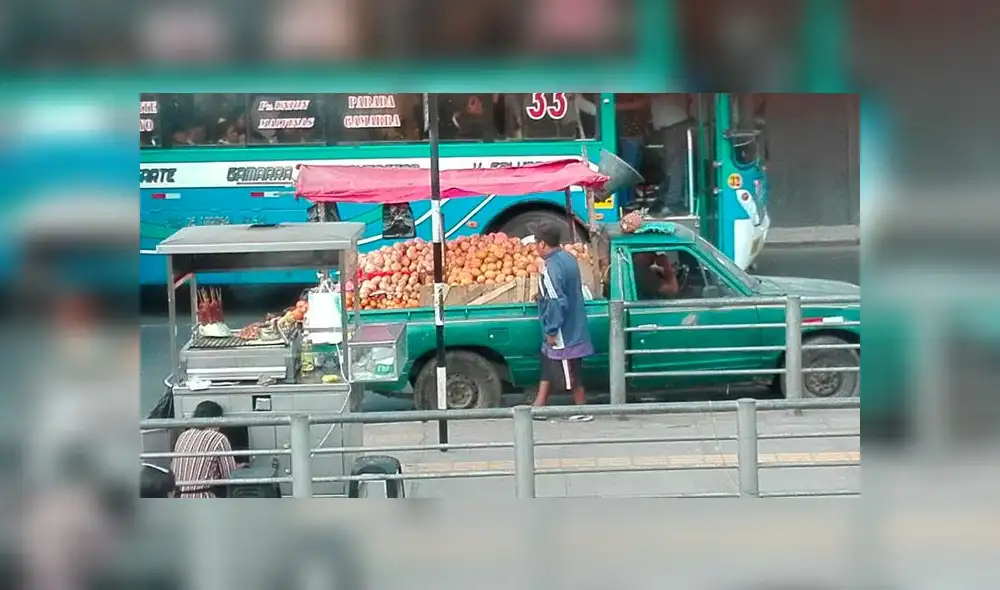 Quejas por ambulantes que utilizan megáfonos para vender
