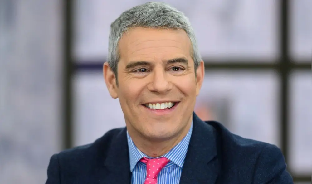 Andy Cohen es un reconocido presentador, autor y ejecutivo de televisión estadounidense. (Foto: NBC News)