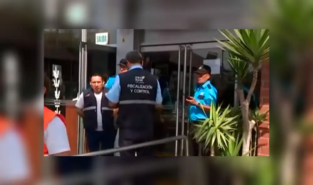 Óvalo Gutiérrez: local de comida rápida es clausurado temporalmente [VIDEO]