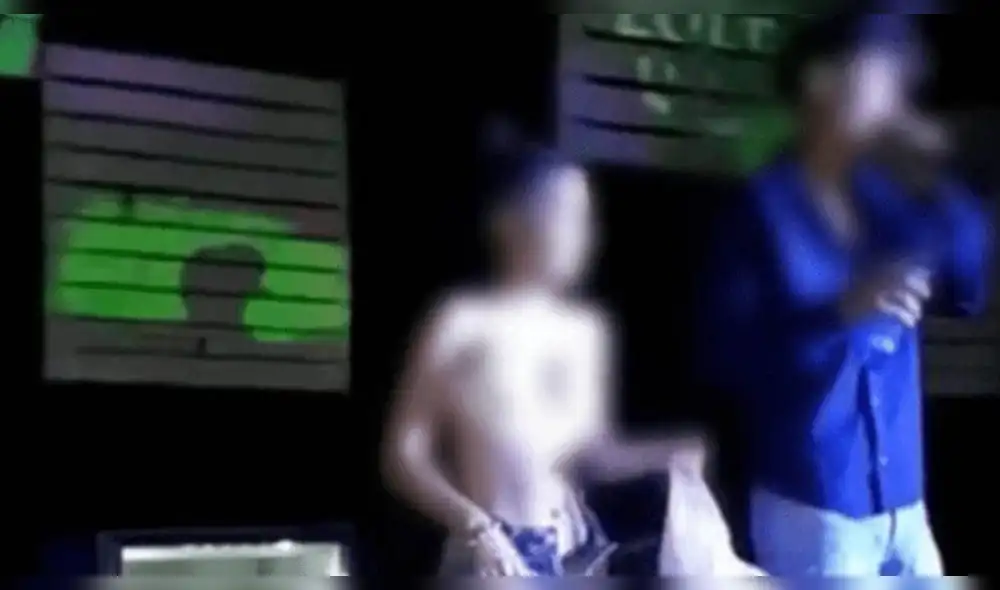 Escándalo por mujeres que se desnudaron en discoteca a cambio de un vino Escándalo por mujeres que se desnudaron en discoteca a cambio de un vino