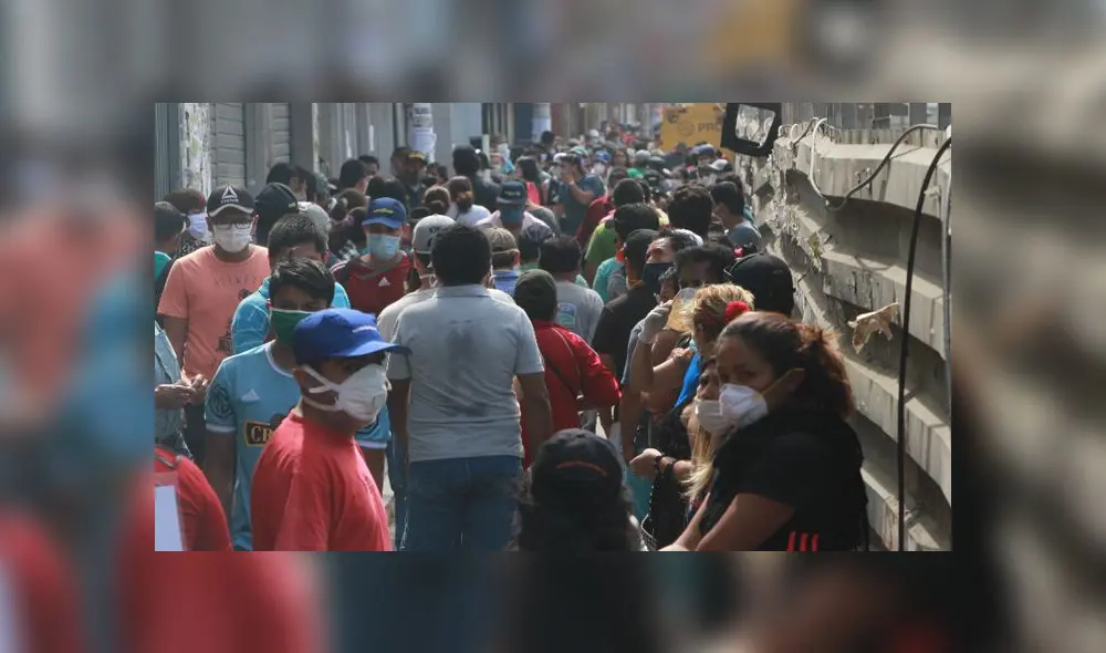 Aglomeraciones en Lima. Créditos: Verónica Calderón / La República. Aglomeraciones en Lima. Créditos: Verónica Calderón / La República.