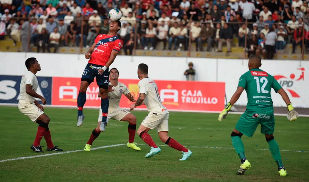 Carlos A. Mannucci, en una de las últimas jugadas del partido, venció 1-0 a Universitario de Deportes en el marco de la fecha 4 del Torneo Apertura 2019. | Foto: @Liga1Movistar Carlos A. Mannucci, en una de las últimas jugadas del partido, venció 1-0 a Universitario de Deportes en el marco de la fecha 4 del Torneo Apertura 2019. | Foto: @Liga1Movistar
