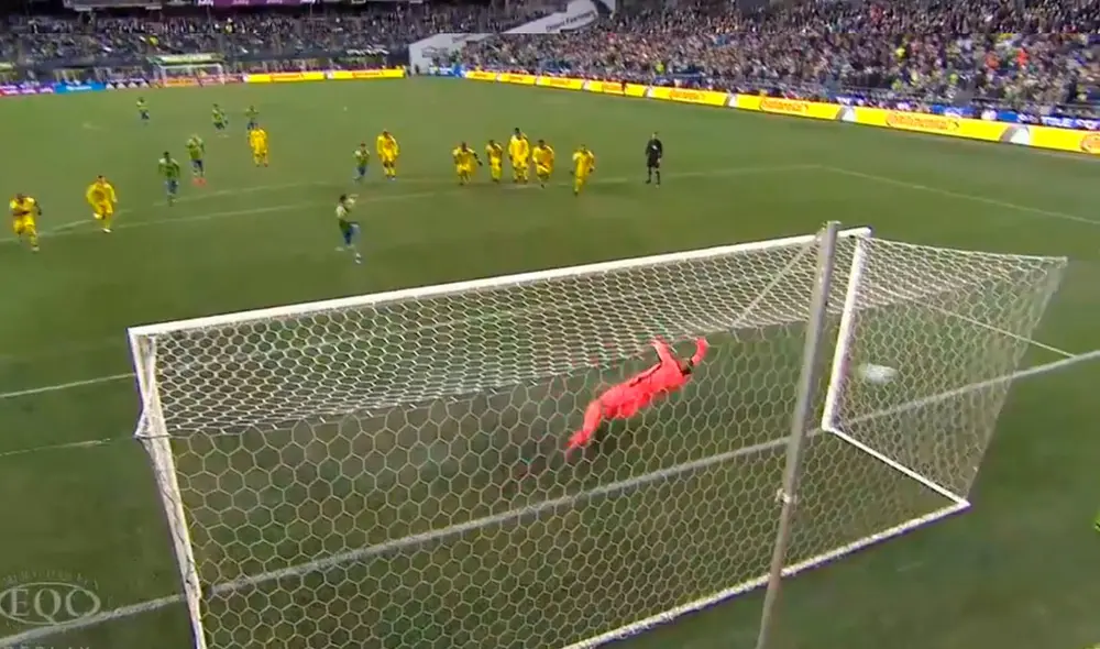 Raúl Ruidiaz anotó el empate para Seattle Sounder ante Columbus Crew. Foto: Captura Raúl Ruidiaz anotó el empate para Seattle Sounder ante Columbus Crew. Foto: Captura