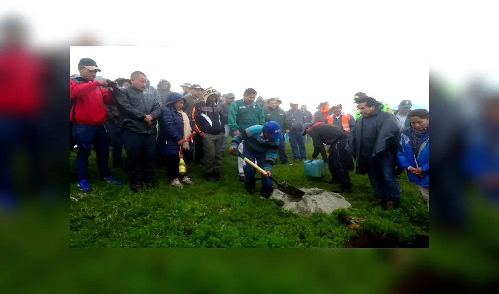 Obra de riego asegura agua para cultivos de papa y cebada Obra de riego asegura agua para cultivos de papa y cebada