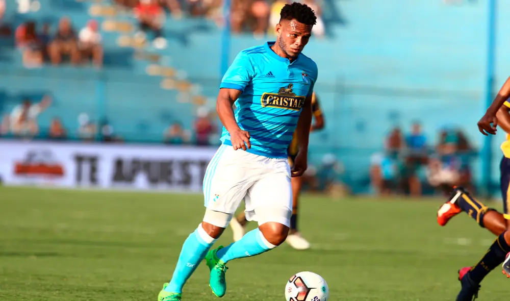 Rolando Blackburn fue jugador de Sporting Cristal durante el 2017.