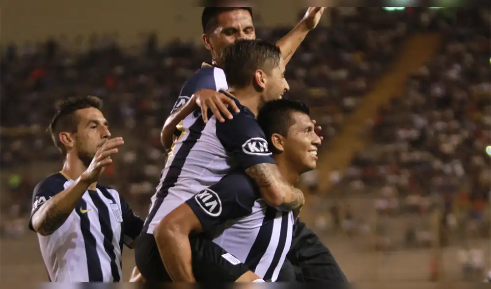 Facebook: niña lleva el nombre de Alianza Lima, pero al revés Facebook: niña lleva el nombre de Alianza Lima, pero al revés