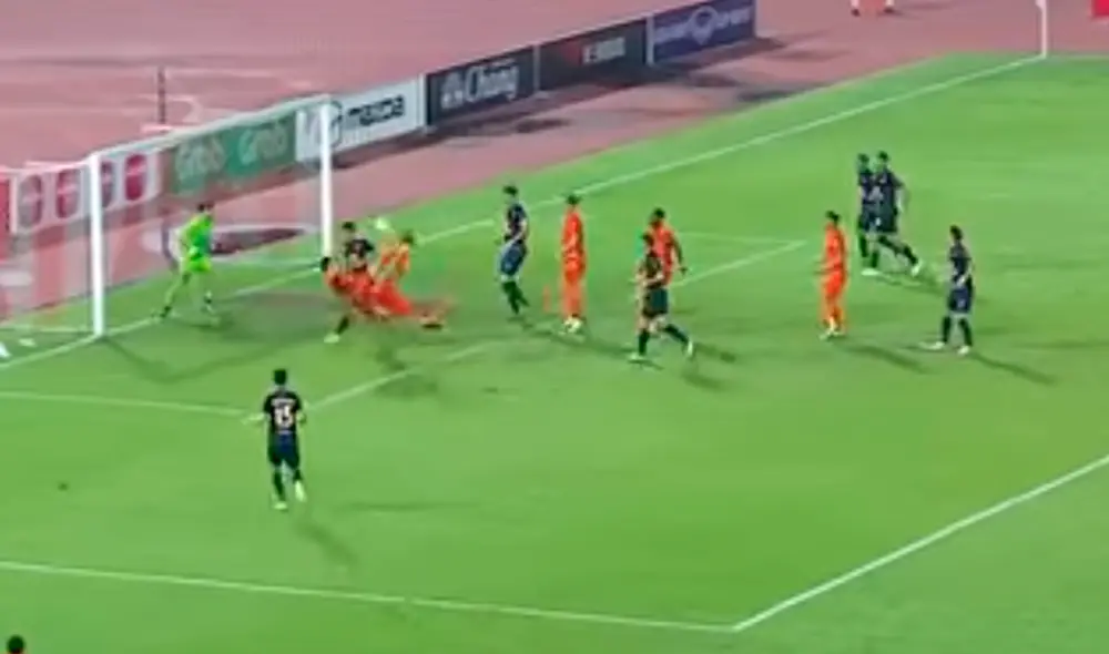 Hermanos Korioto en el fútbol de Tailandia. Foto: Captura de video.