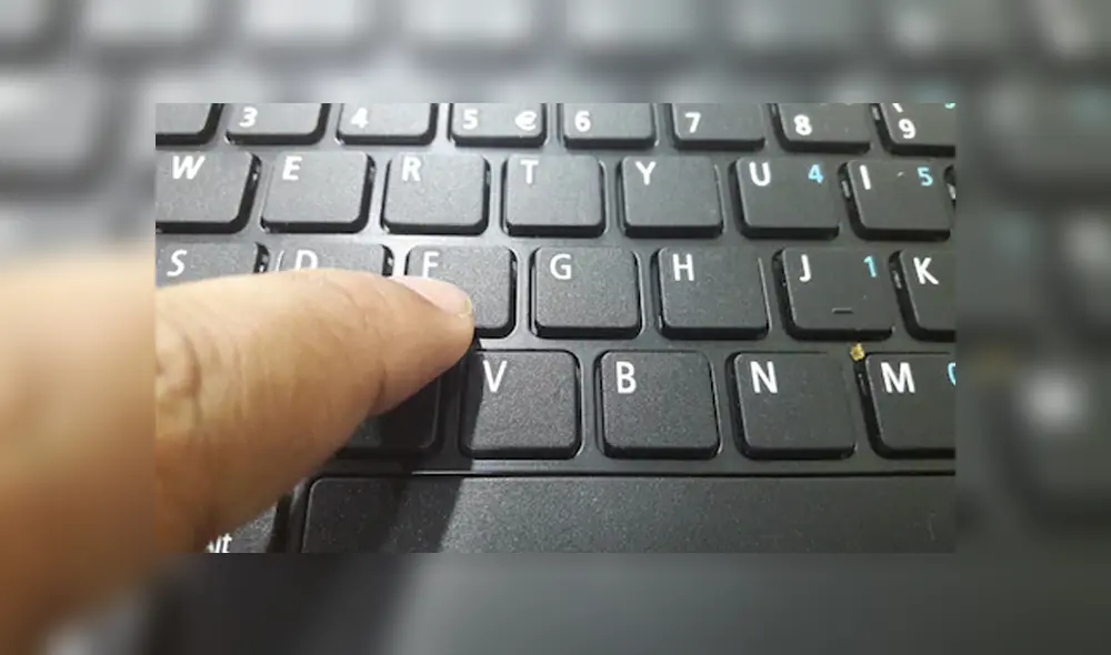 Desliza para ver la escena del videojuego que inició esta moda en Facebook. Foto: Captura.