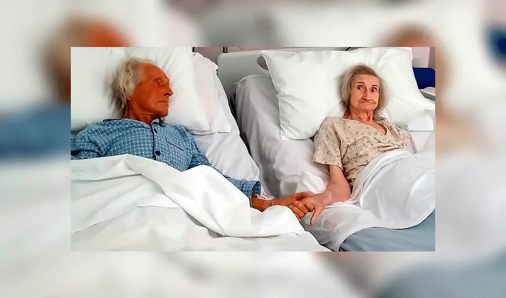 Una enfermera juntó las camas de John y Marjorie Wilson para que pudieran despedirse. Foto: UHDB / SWNS. Una enfermera juntó las camas de John y Marjorie Wilson para que pudieran despedirse. Foto: UHDB / SWNS.