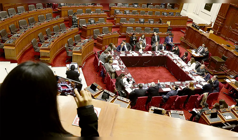 Aprueban que primarias abiertas en partidos no sean vinculantes Aprueban que primarias abiertas en partidos no sean vinculantes