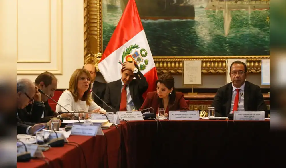 Aljovín: Petroperú irá junto a Frontera en el Lote 192