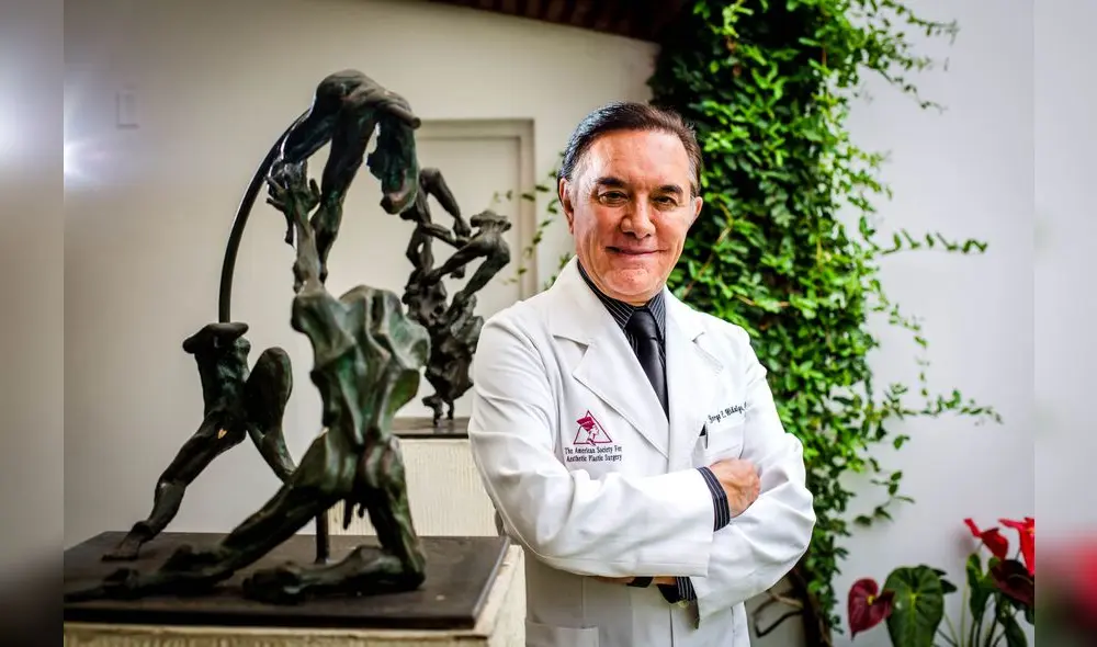 10-01-2020 JOHN REYES / DIARIO LA REPUBLICA
JORGE IDALGO PENALILLO
DOCTOR
CIRUJANO PLASTICO
PERUANO 10-01-2020 JOHN REYES / DIARIO LA REPUBLICA
JORGE IDALGO PENALILLO
DOCTOR
CIRUJANO PLASTICO
PERUANO