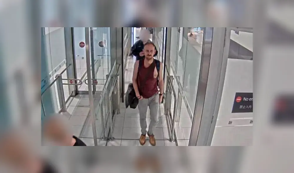 Anthony Stott, de 43 años, era un profesor que trabajaba en el colegio St Peters Lutheran College Springfield en el estado de Queensland, Australia. (Foto: Captura) Anthony Stott, de 43 años, era un profesor que trabajaba en el colegio St Peters Lutheran College Springfield en el estado de Queensland, Australia. (Foto: Captura)