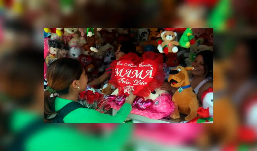 Día de la madre: Consejos para evitar estafas en esta fecha especial