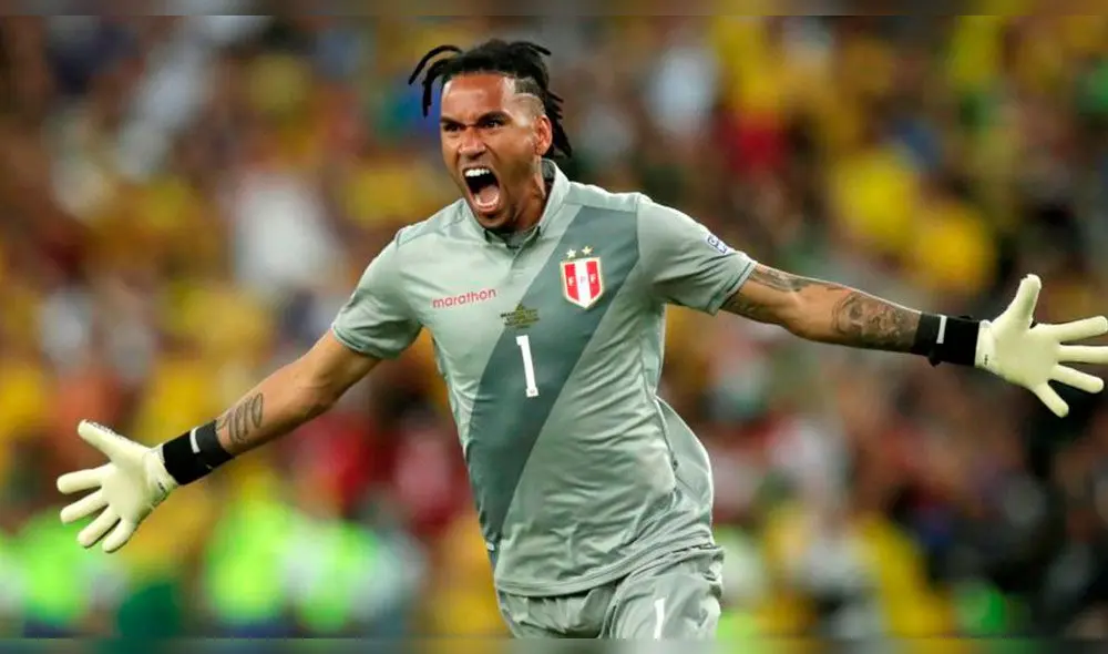 Pedro Gallese fue visto besando a una mujer que no es su esposa.