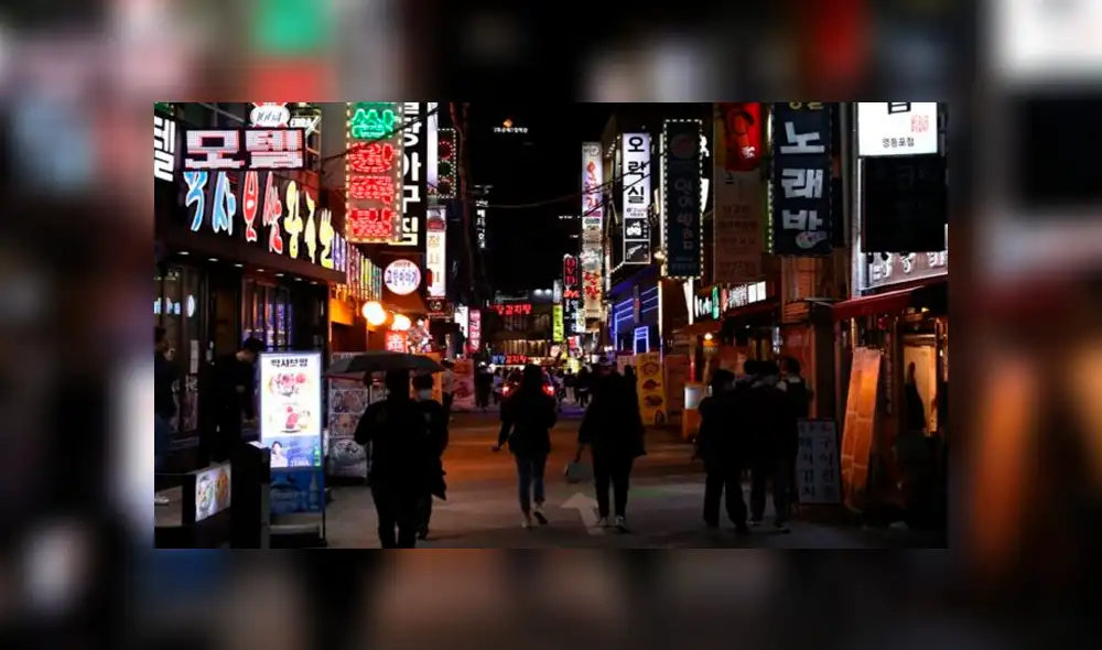 Corea del Sur autorizó la reapertura de restaurantes y centros de entretenimiento tras vencer a la COVID-19.