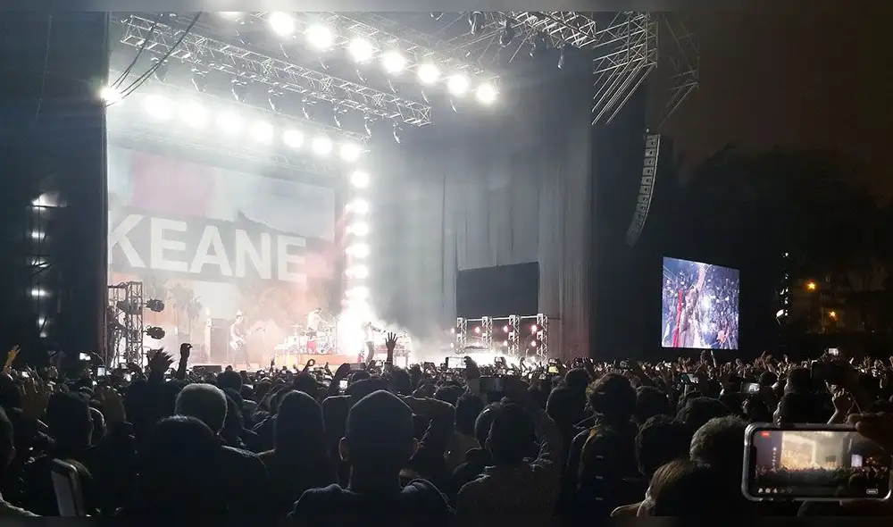 La agrupación británica ofreció uno de los conciertos más esperados del año en el Parque de la exposición.