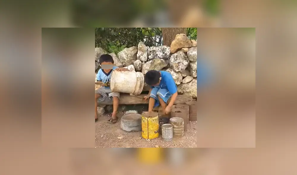 Dos niños sorprendieron con su talento para la música en medio de la calle. Foto: Facebook Dos niños sorprendieron con su talento para la música en medio de la calle. Foto: Facebook