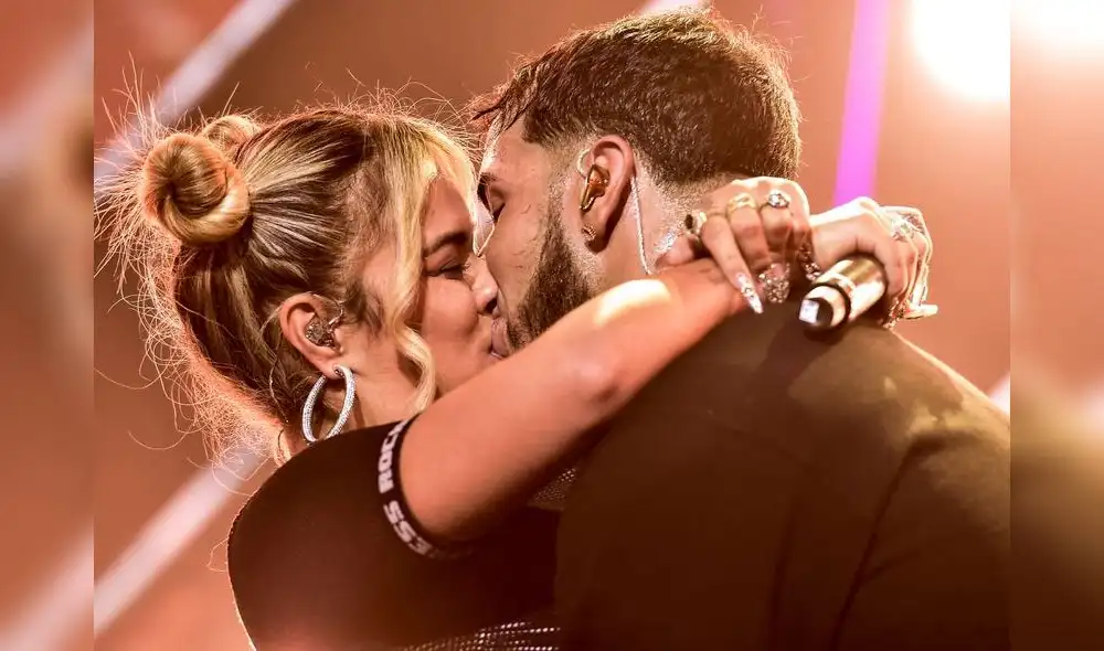 La cantante colombiana mantiene una relación sentimental con Anuel AA. (Foto: AFP)