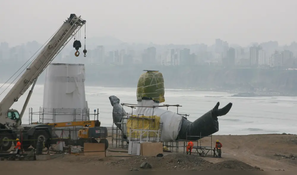 Piden firmas para retirar el Cristo del Pacífico del Morro Solar [FOTOS]
