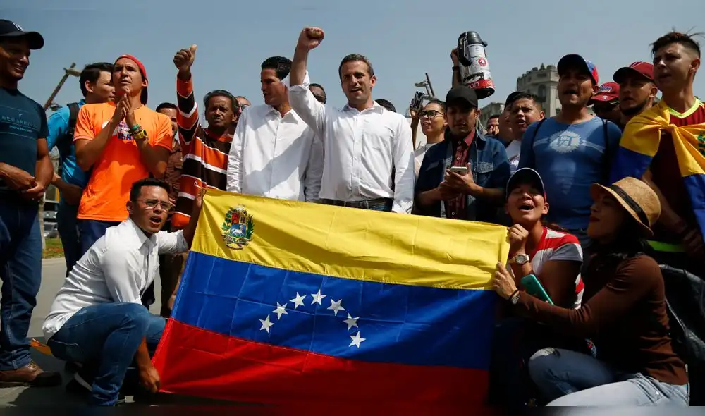 Artistas de diversas partes del mundo lloran por Venezuela