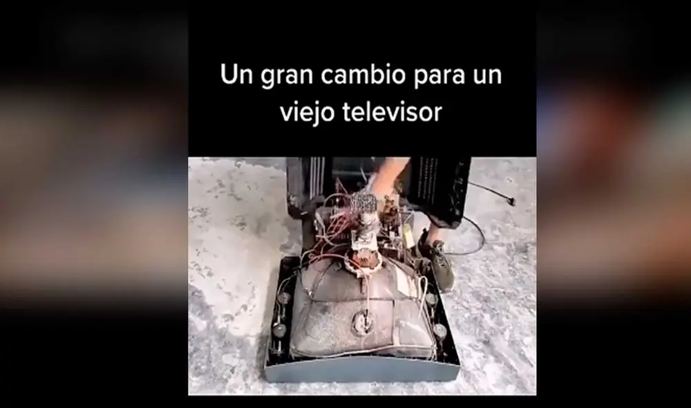 Desliza las imágenes para ver cómo este muchacho convirtió este televisor viejo en una hermosa pecera para sus mascotas. Foto: Captura de TikTok/ Manuel Galdamez