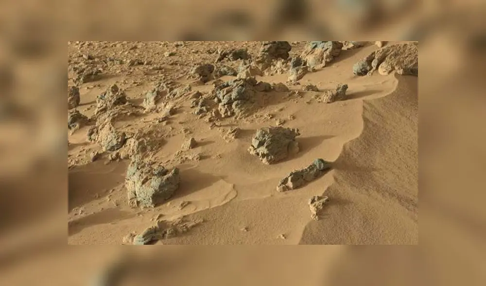 Imagen del suelo marciano tomada por el Curiosity. Fuente: NASA.