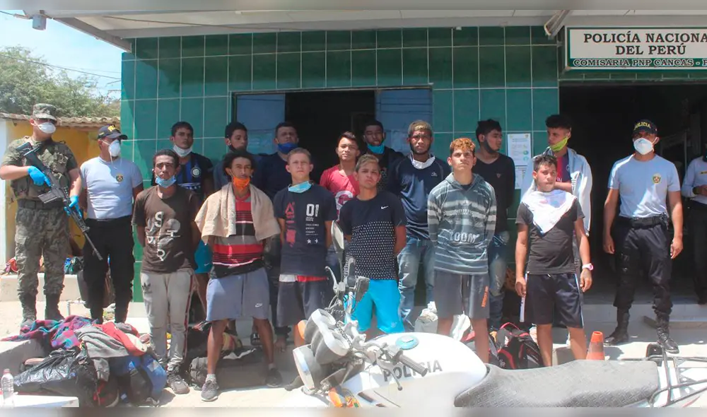 Extranjeros agreden a policía en Tumbes.