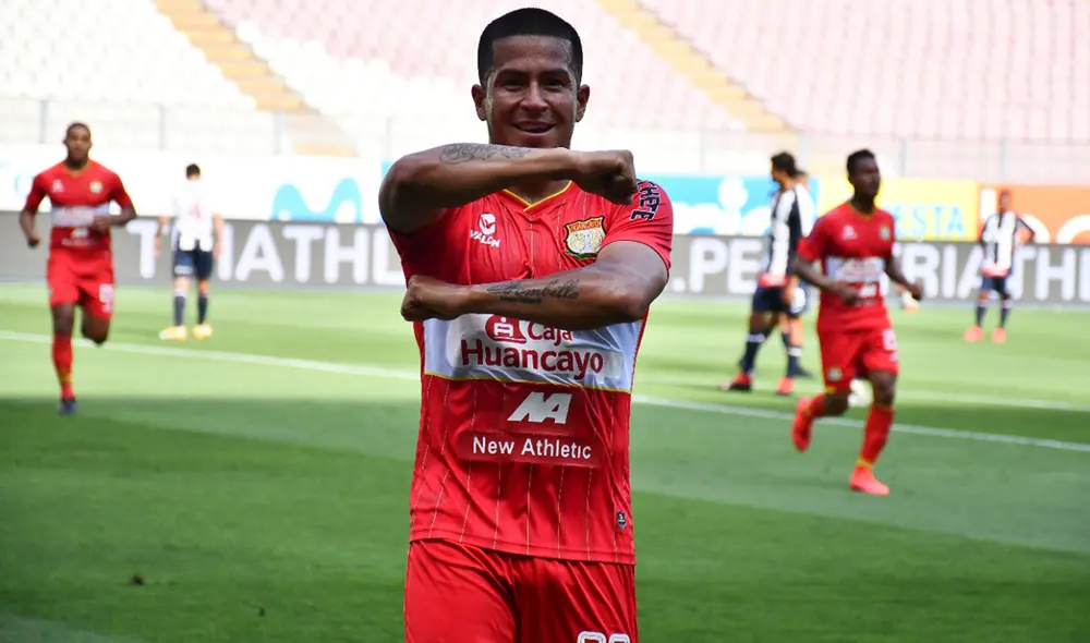 Marcio Valverde anotó desde fuera del área para adelantar a Sport Huancayo contra Alianza Lima. Foto: Liga 1