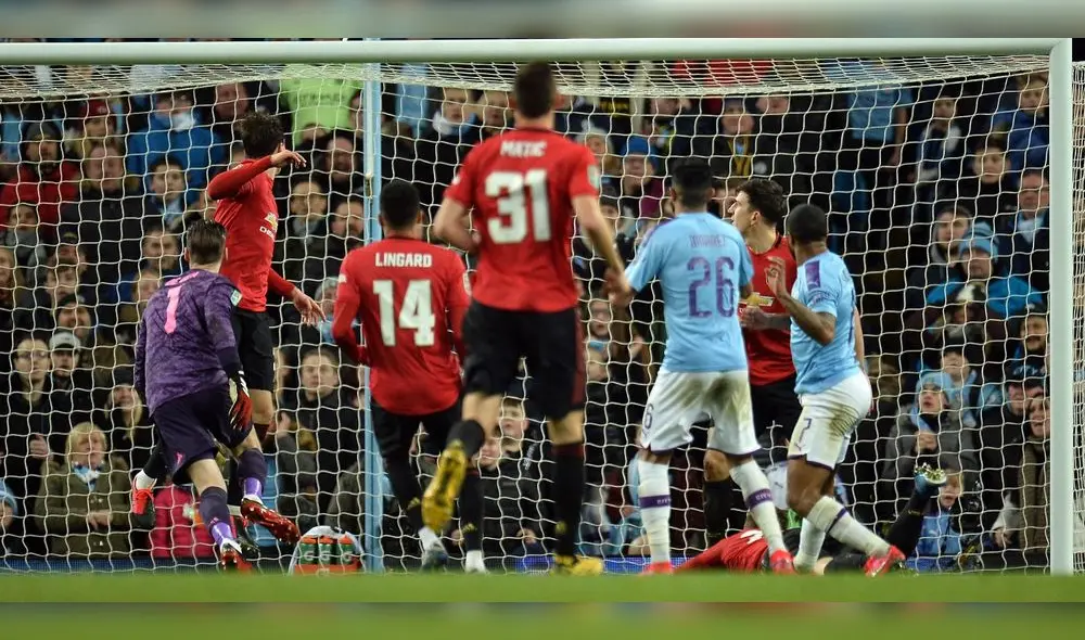 Manchester United y Manchester City se enfrentan este sábado 12 de diciembre en el clásico de Manchester por la Premier League. Foto: EFE/Peter Powell.