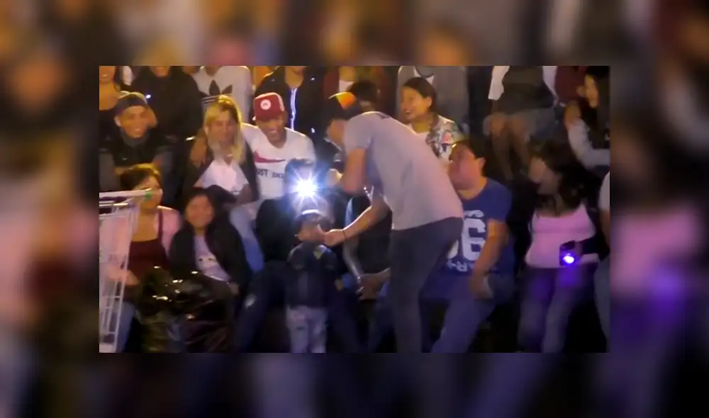 Facebook viral: cómico ambulante realizó noble acción con niños y fue felicitado por peruanos [VIDEO]