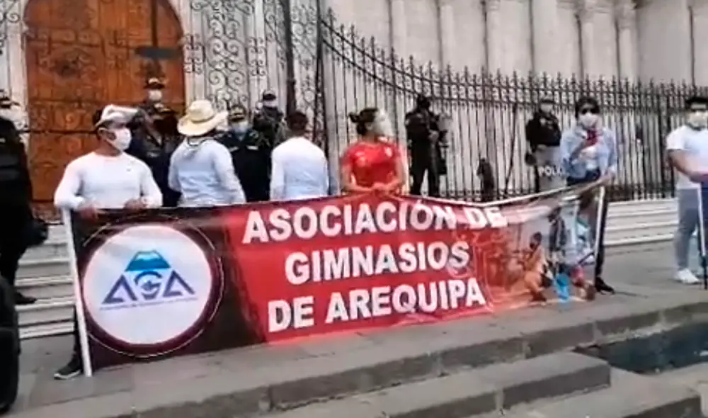 Dueños y trabajadores de gimnasios se comprometieron a cumplir protocolos de bioseguridad. Foto: Captura video. Dueños y trabajadores de gimnasios se comprometieron a cumplir protocolos de bioseguridad. Foto: Captura video.
