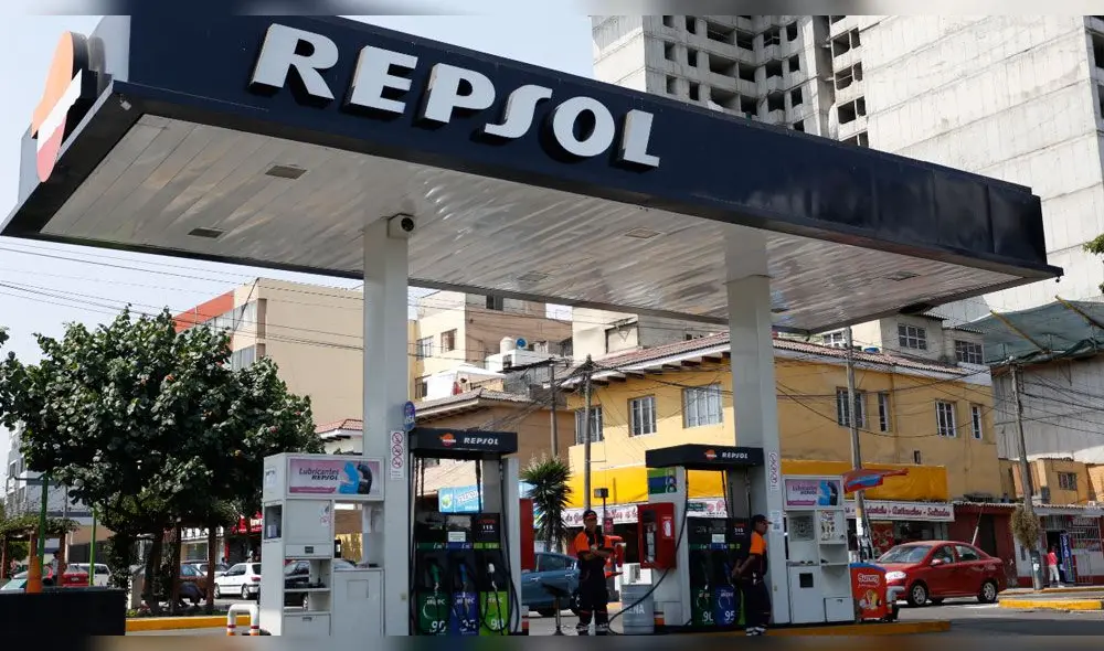 Petroperú y Repsol suben precios de combustibles entre 0,8% y 6,5% por galón