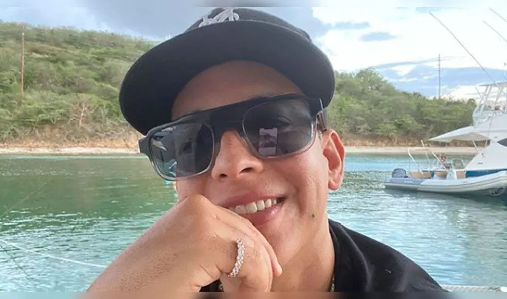 Coronavirus: Daddy Yankee usa casa acuática para pasar cuarentena en playa de Puerto Rico Coronavirus: Daddy Yankee usa casa acuática para pasar cuarentena en playa de Puerto Rico