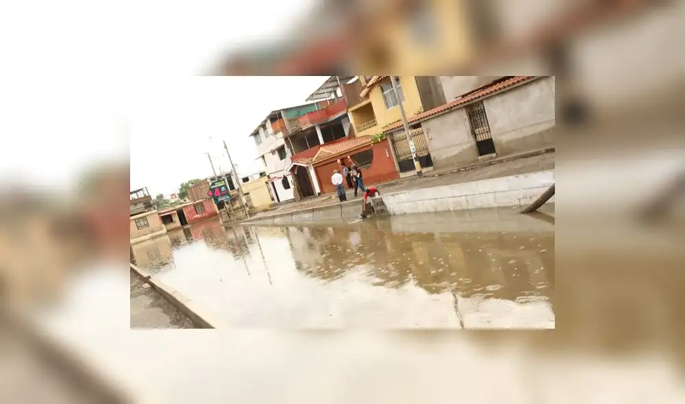 Piura amaneció inundada por fuerte temporal | VIDEO Piura amaneció inundada por fuerte temporal | VIDEO