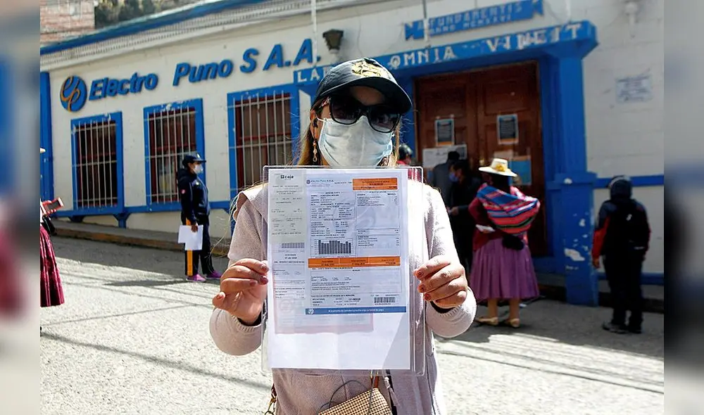 reclamos. Usuarios programaron caserolazo por varios dìas contra electro puno. Rechazan suba de tarifas eléctricas. reclamos. Usuarios programaron caserolazo por varios dìas contra electro puno. Rechazan suba de tarifas eléctricas.