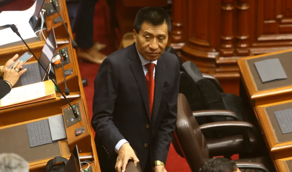 Fujimorista Moisés Mamani anteriormente fue suspendido por tocamientos indebidos. Foto: La República. Fujimorista Moisés Mamani anteriormente fue suspendido por tocamientos indebidos. Foto: La República.