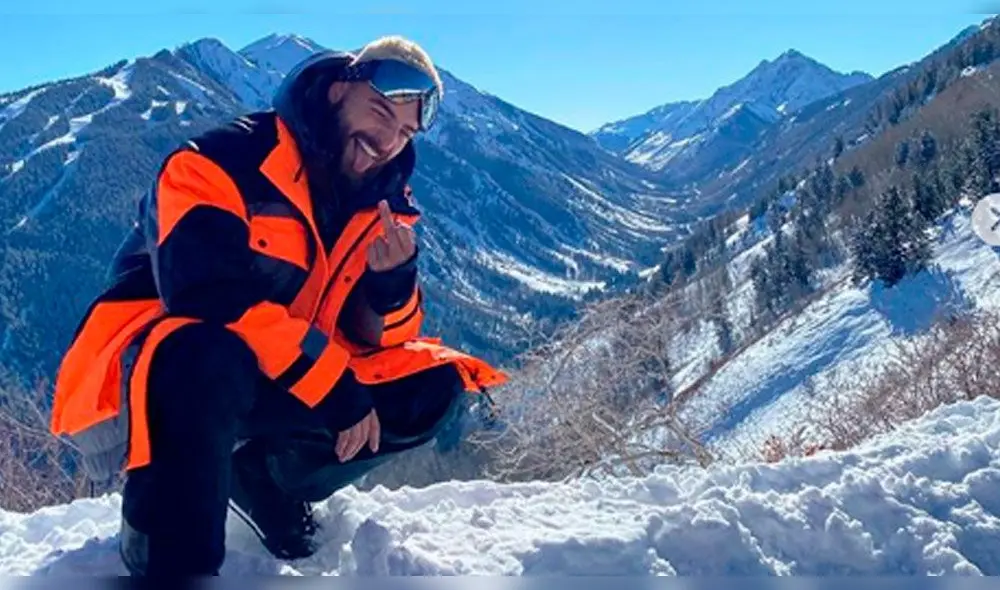 Maluma presume vacaciones de año nuevo y se confiesa