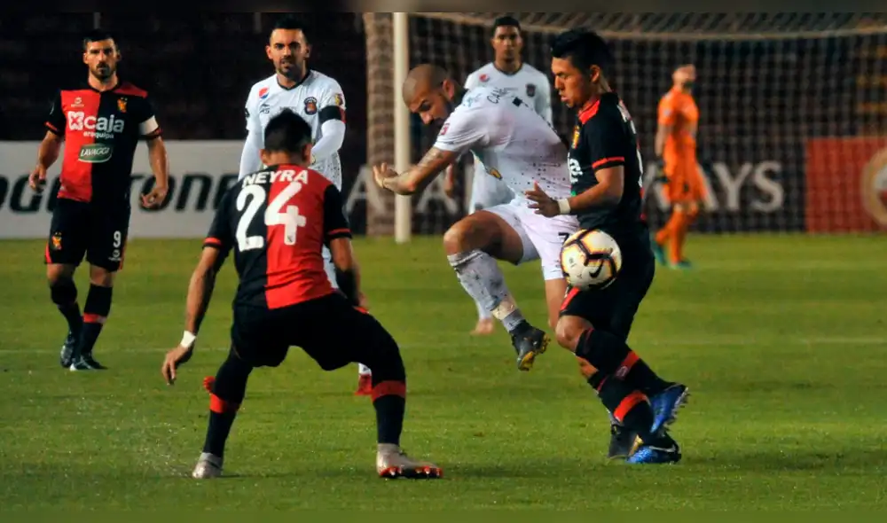 Melgar 2-0 Caracas: Triunfo rojinegro por la Copa Libertadores 2019 [RESUMEN y GOLES]