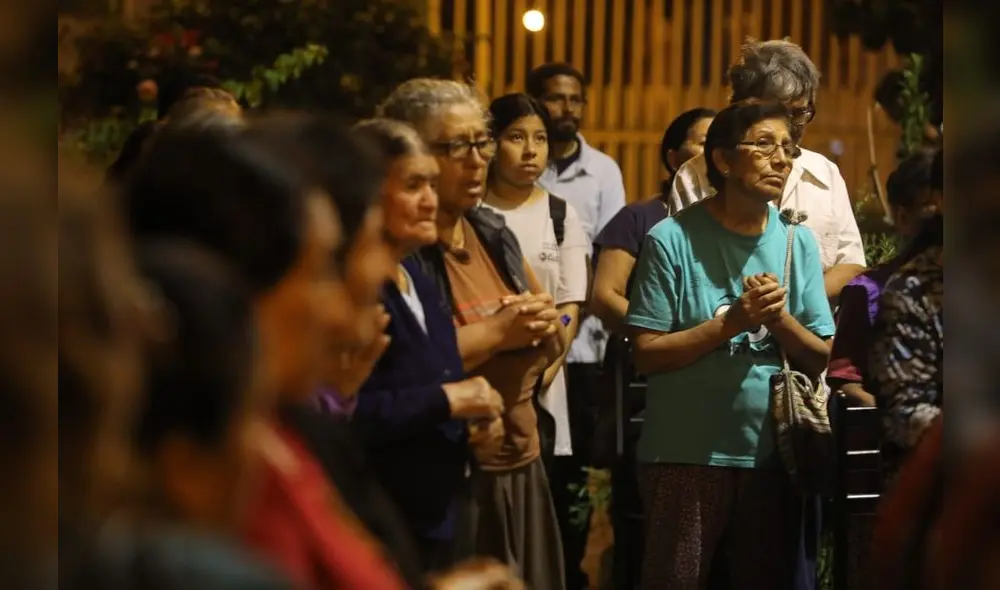 Realizan misa por salud de primer paciente grave por coronavirus en Perú. Foto: Jorge Cerdán Realizan misa por salud de primer paciente grave por coronavirus en Perú. Foto: Jorge Cerdán