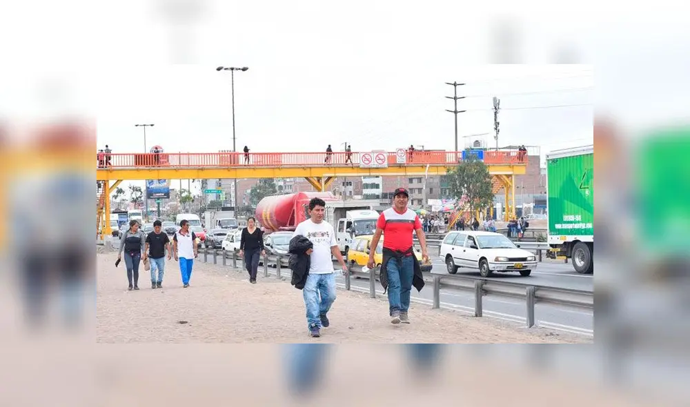 Paro de colectiveros: PNP reporta más de 40 manifestantes detenidos [FOTOS y VIDEO]