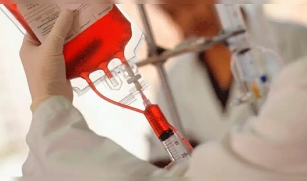 Padres de niña con leucemia se oponían a transfusión de sangre y reciben dura sanción