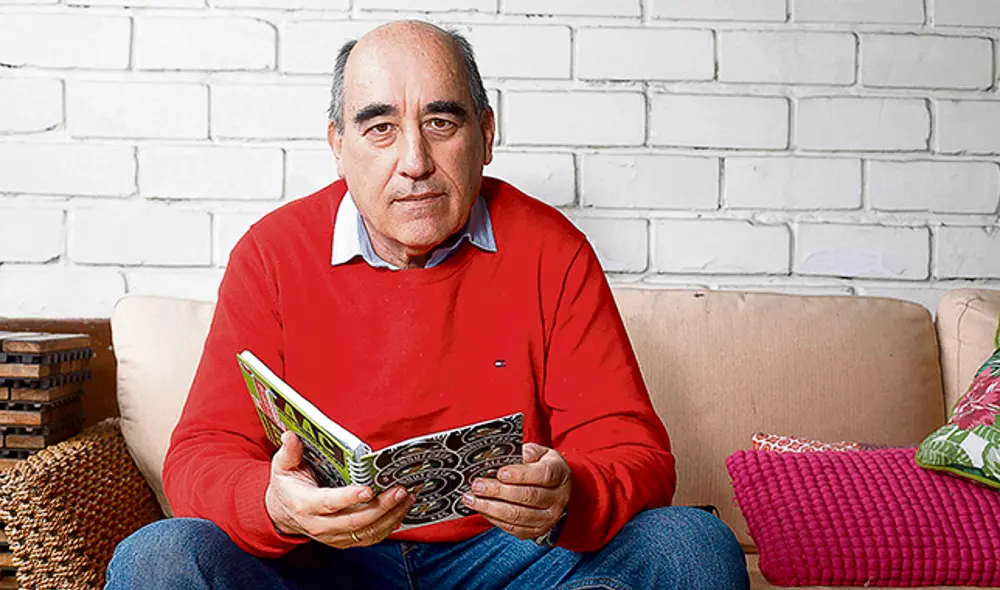 Especialista. Dr. Eduardo Chaparro, médico pediatra explica la trascendencia de las vacunas. Foto: Carlos Contreras. Especialista. Dr. Eduardo Chaparro, médico pediatra explica la trascendencia de las vacunas. Foto: Carlos Contreras.