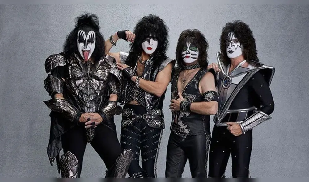 El premier Vicente Zeballos aseguró que toda actividad social se postergará de manera indefinida. El premier Vicente Zeballos aseguró que toda actividad social se postergará de manera indefinida.