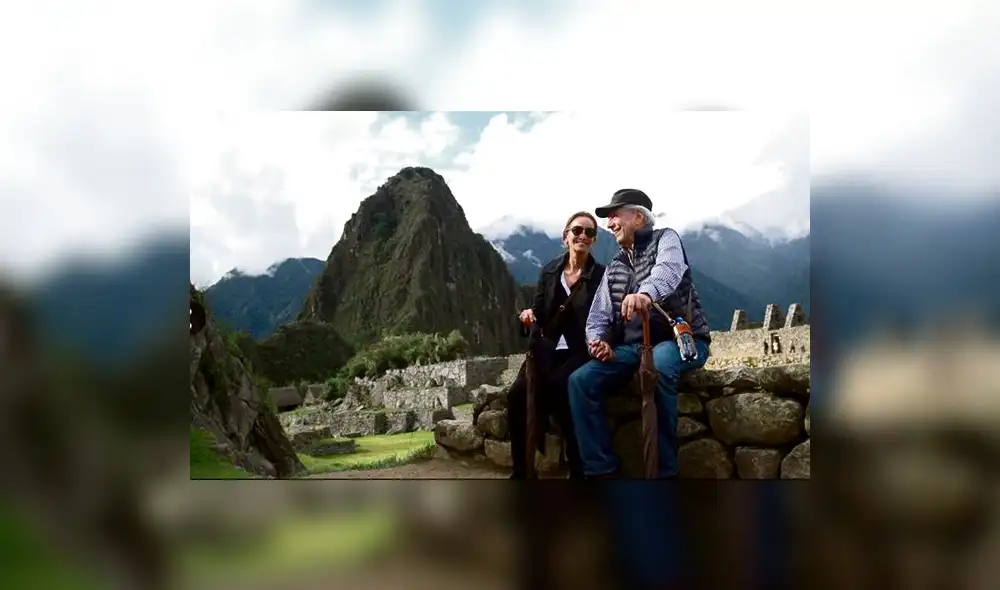 Mario Vargas Llosa, el huésped ilustre de la ciudad Imperial Mario Vargas Llosa, el huésped ilustre de la ciudad Imperial