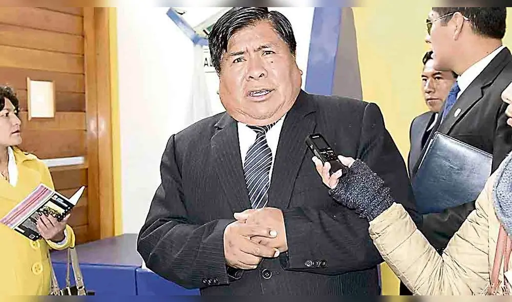 defensa. Luque niega que él aprobara pagos millonarios.