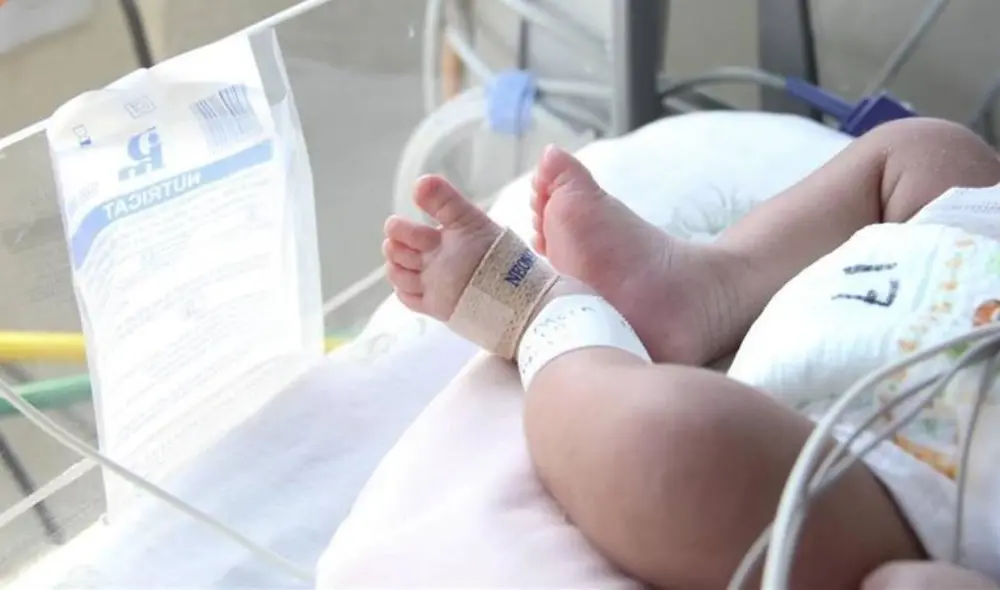 El bebé no presentaba signos vitales desde su domicilio. | Foto: Agencia Anadolu El bebé no presentaba signos vitales desde su domicilio. | Foto: Agencia Anadolu