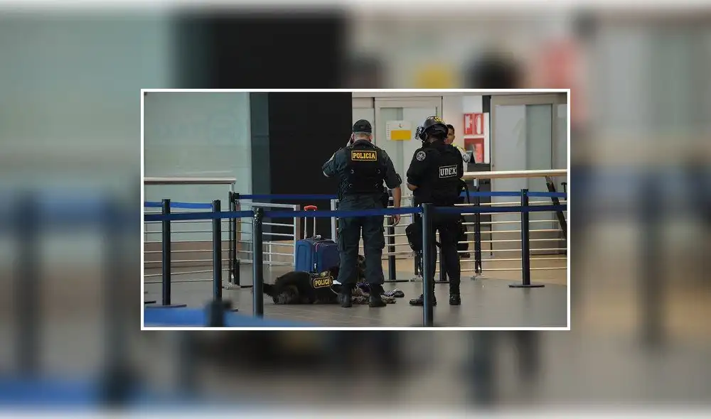 Desactivan granada de guerra en el Aeropuerto Internacional Jorge Chávez Desactivan granada de guerra en el Aeropuerto Internacional Jorge Chávez