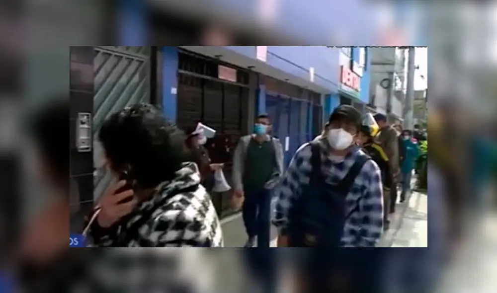 Algunos usuarios informaron que se encontraban desde las 5 a. m. Foto: Captura/América TV.